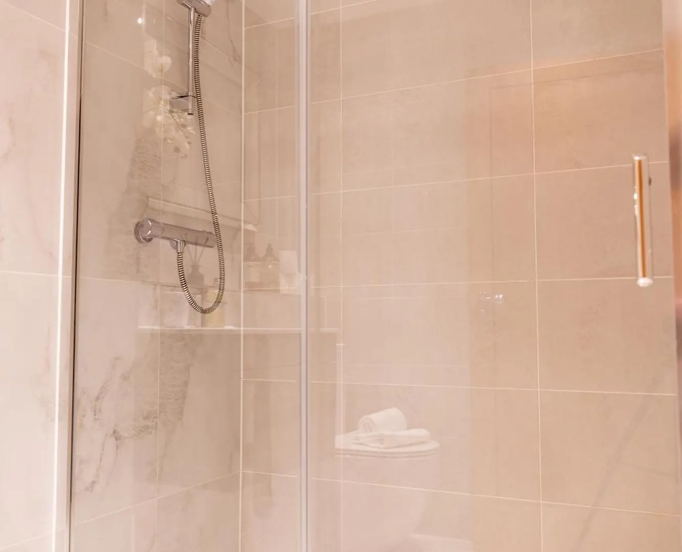 Exclusive Cardiff City Centre Apartment 0*,  United Kingdom