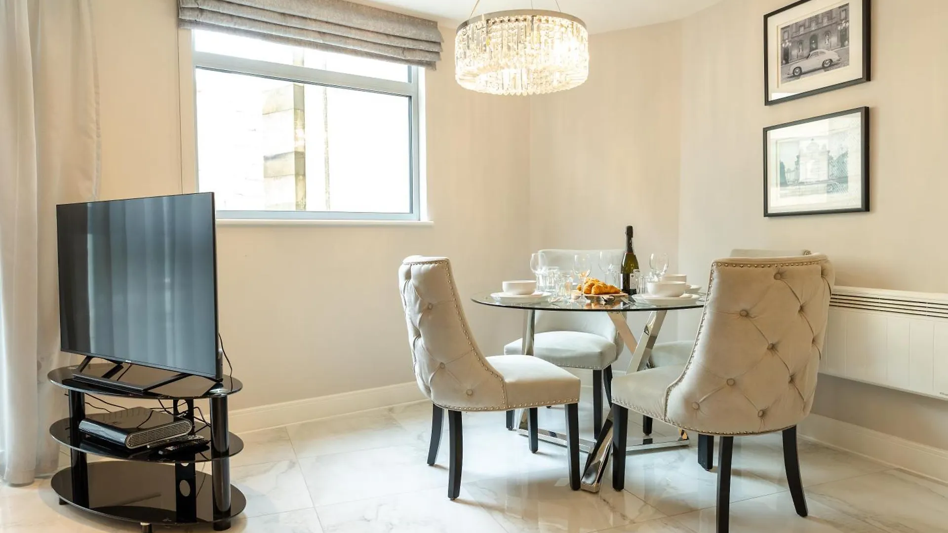 Exclusive Cardiff City Centre Apartment